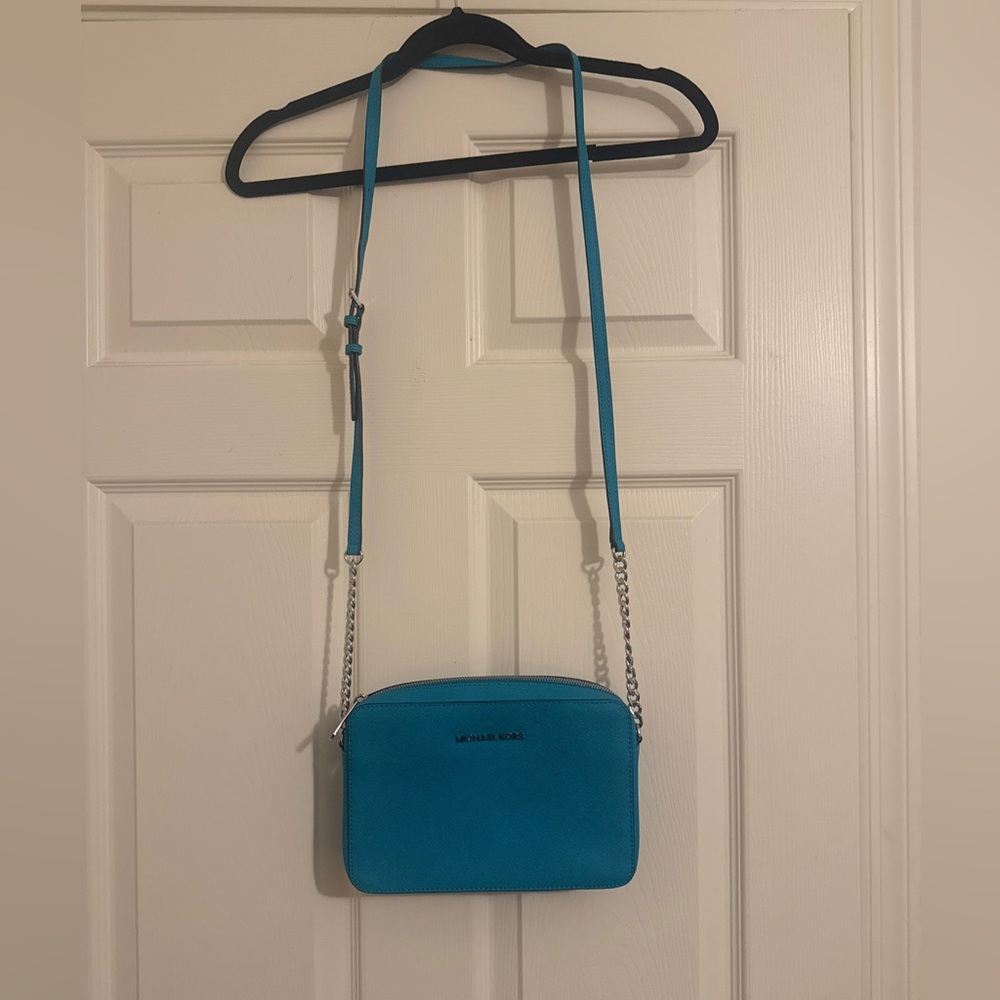 Michael Kors Blue Jet Set Large Saffiano Leather Crossbody Bag